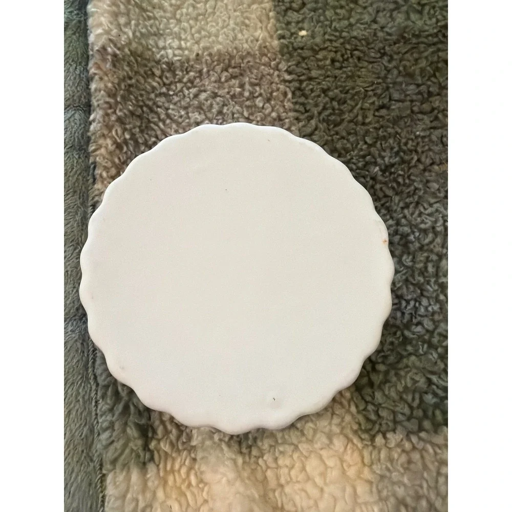 Set of 2 White‎ Ceramic mini oven Fluted Ramekins 3.5 Inch Round